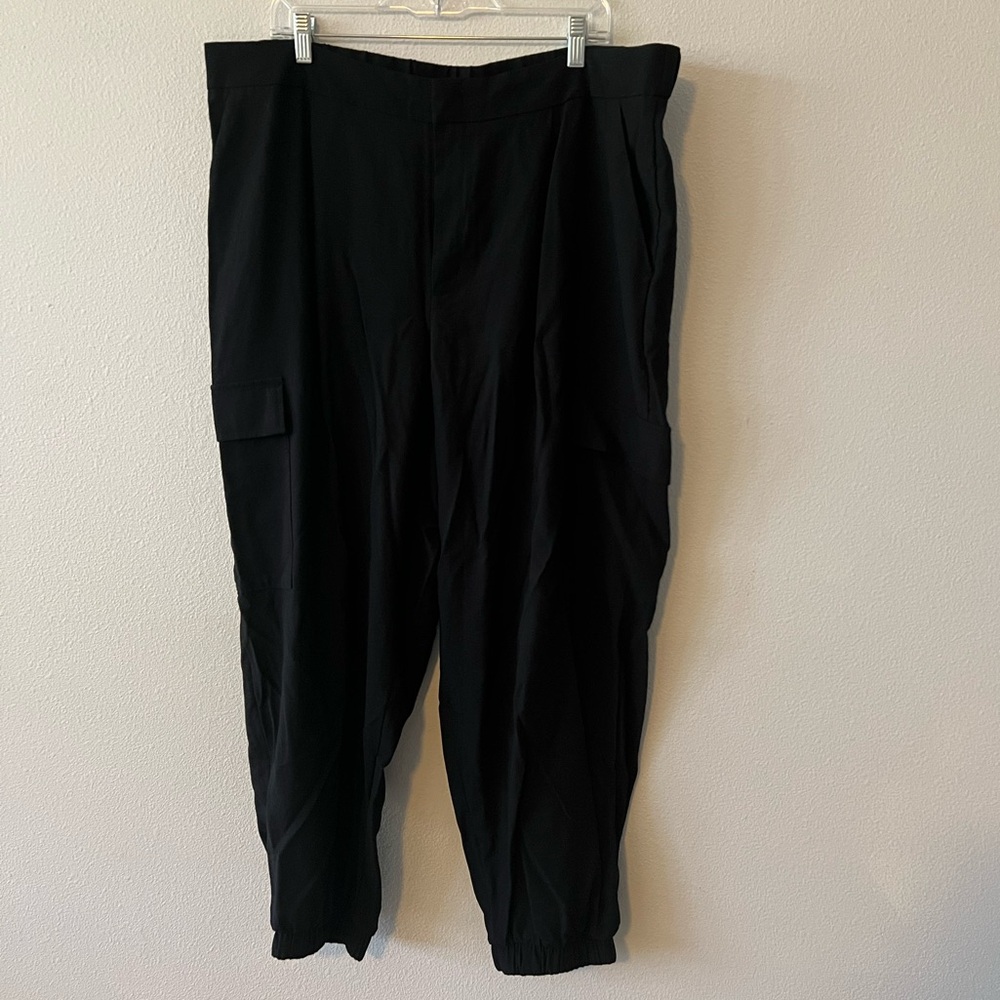 Baggy Black Cargo Joggers